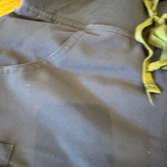 Figs scrub set - Picture 2 of 5